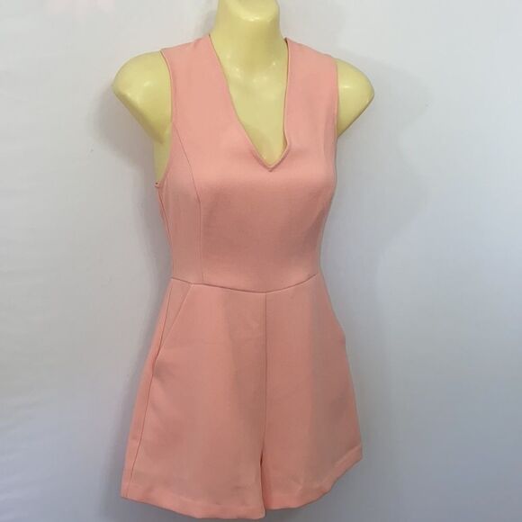 Bcbgeneration Bcbg Generation Romper Peach Halter Romper NWT XS Tall - Picture 5 of 7